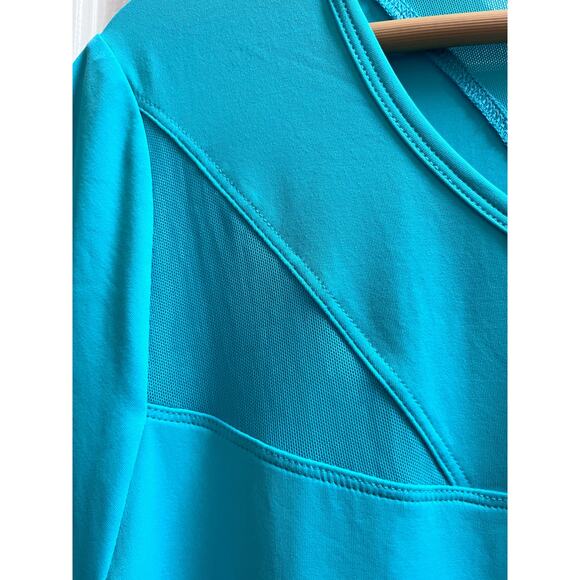 Livi New UPF 50+ Moisture Wicking Aqua Blue Short Sleeve Top Size Size 14/16 Gym - Picture 5 of 12